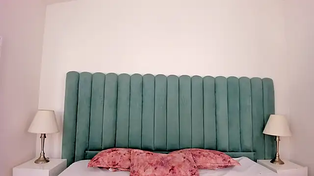 AntonnellaRios online show from 03/16/26, 12:20