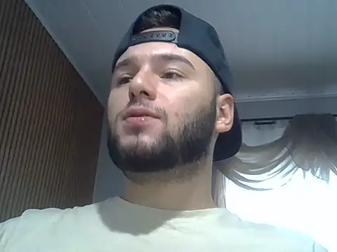piazaocwb23 online show from 05/08/26, 01:16