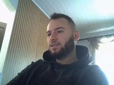 piazaocwb23 online show from 05/11/26, 03:29