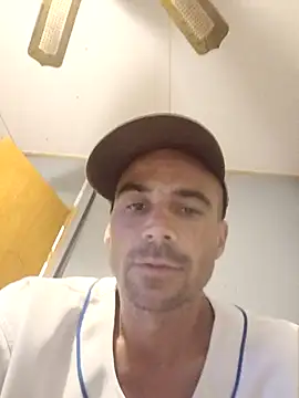 Snapshot of PhillipErotica chatting on 03/30/26, 01:06 PhillipErotica online show from 03/30/26, 01:06