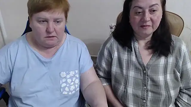 Snapshot of Lindy-Jeanie chatting on 03/23/26, 06:34 Lindy-Jeanie online show from 03/23/26, 06:34