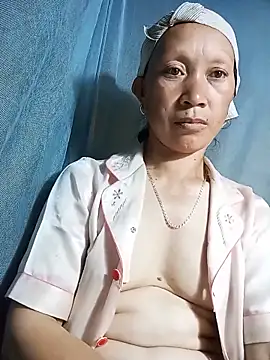 Heli pusy online show from 05/16/26, 10:36