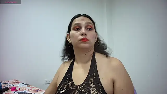carlaantonellii online show from 06/28/26, 04:51