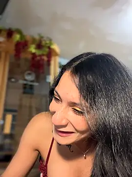 Snapshot of FerrariFrench chatting on 11/04/25, 03:16 FerrariFrench online show from 11/04/25, 03:16