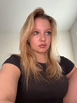 bettyloveu online show from 05/13/26, 04:10