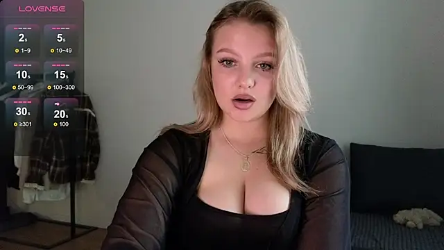 bettyloveu online show from 06/29/26, 11:43