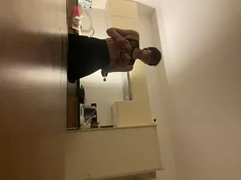 Snapshot of DtPORNBITCH chatting on 03/19/26, 02:15 DtPORNBITCH online show from 03/19/26, 02:15