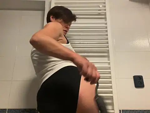 DtPORNBITCH online show from 06/03/26, 11:32