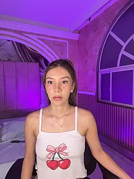 sofi naughty   online show from 05/10/26, 10:09