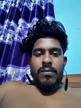 Snapshot of Fiveselt chatting on 03/27/26, 12:38 Fiveselt online show from 03/27/26, 12:38