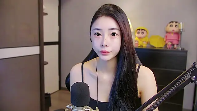 XiaoYuBao- online show from 06/20/26, 07:16