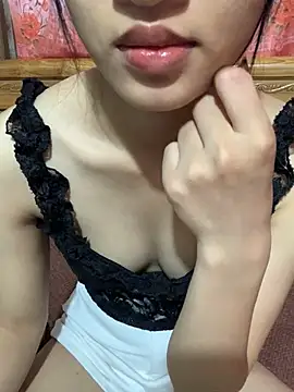 Snapshot of Lyly-6888 chatting on 06/02/26, 03:58 Lyly-6888 online show from 06/02/26, 03:58