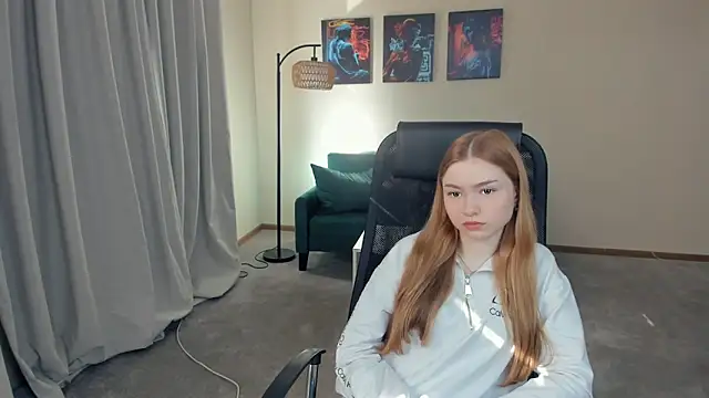 Snapshot of DebbraTobon chatting on 03/15/26, 07:36 DebbraTobon online show from 03/15/26, 07:36