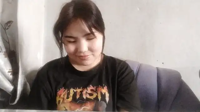 CuteAngell online show from 04/10/26, 07:35