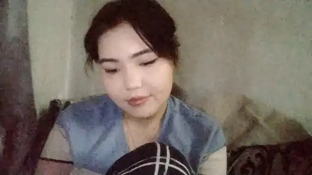 CuteAngell online show from 05/16/26, 01:21