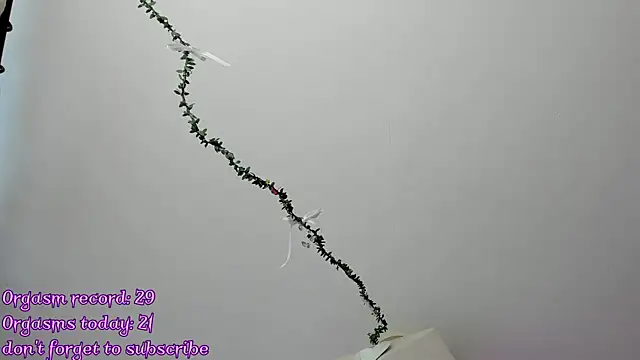 RileyNymph online show from 05/14/26, 06:09