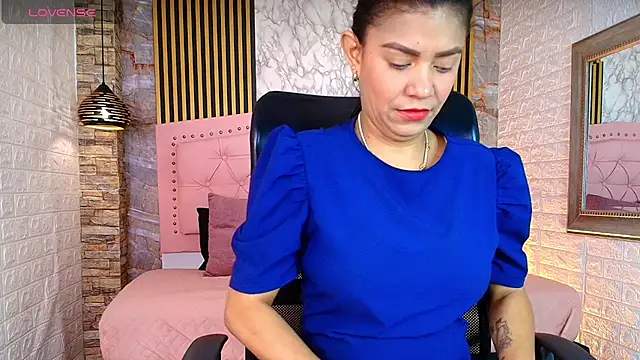 AishaCambell  online show from 05/15/26, 11:06