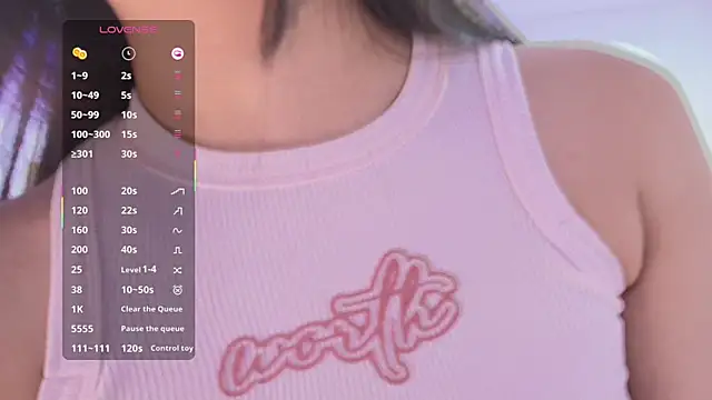 Snapshot of EmmaLopez11 chatting on 03/24/26, 12:10 EmmaLopez11 online show from 03/24/26, 12:10