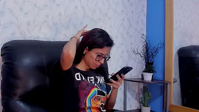Snapshot of Emily_Lopera chatting on 07/03/26, 03:51 Emily Lopera online show from 07/03/26, 03:51