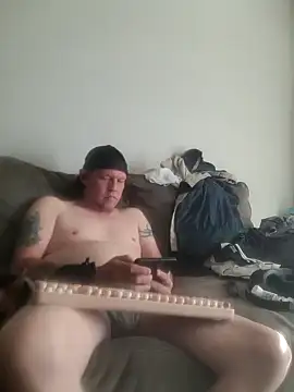 yourMasterisBored online show from 05/25/26, 03:07