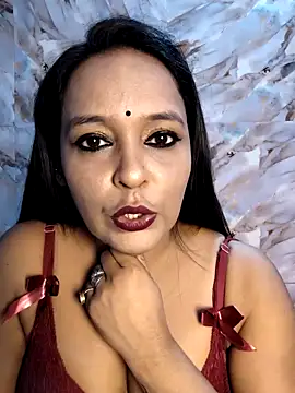 hornyrosy321 online show from 04/17/26, 05:27