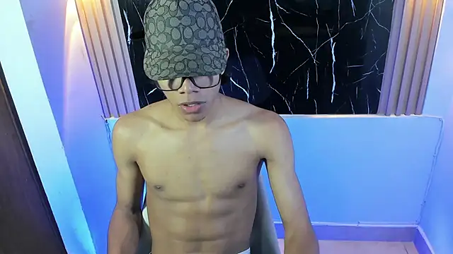 Im MatthewScott online show from 03/19/26, 07:51