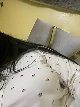 Snapshot of NARJICE_ chatting on 03/25/26, 11:00 NARJICE online show from 03/25/26, 11:00