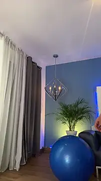 Liana Fem  online show from 06/05/26, 12:55