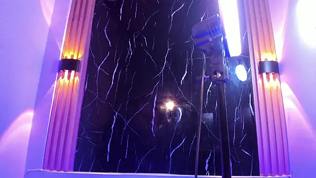 Liam Dustin online show from 06/17/26, 10:21