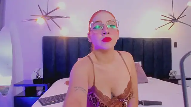 kirasweet7 online show from 06/11/26, 03:04