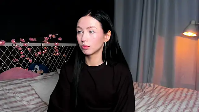 Snapshot of lizaa_breeze chatting on 06/25/26, 06:23 lizaa breeze online show from 06/25/26, 06:23