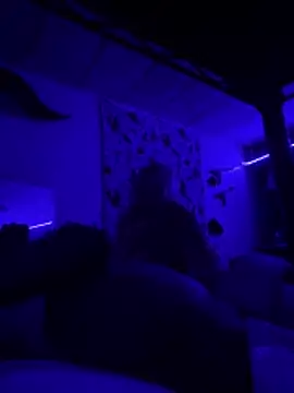 Snapshot of AligningWalking chatting on 04/05/26, 05:59 AligningWalking online show from 04/05/26, 05:59