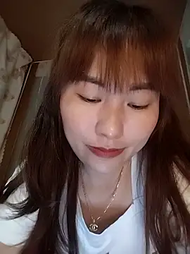 Snapshot of Lucxy-ki6 chatting on 03/23/26, 01:31 Lucxy-ki6 online show from 03/23/26, 01:31