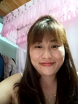 Snapshot of Lucxy-ki6 chatting on 03/25/26, 04:02 Lucxy-ki6 online show from 03/25/26, 04:02
