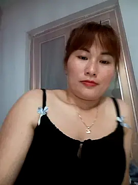 Snapshot of Lucxy-ki6 chatting on 05/06/26, 01:05 Lucxy-ki6 online show from 05/06/26, 01:05