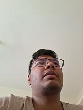 Snapshot of Sanjaypussyfuk chatting on 06/21/26, 10:51 Sanjaypussyfuk online show from 06/21/26, 10:51