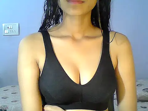 Hot Deepansi02 online show from 07/24/26, 04:38
