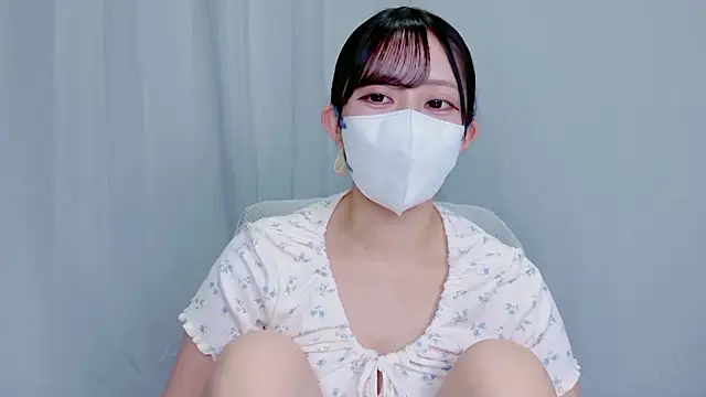 Snapshot of Sakura_sweety_ chatting on 04/25/26, 06:05 Sakura sweety online show from 04/25/26, 06:05