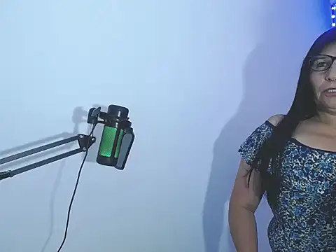Ladygreeneyes online show from 04/11/26, 08:24
