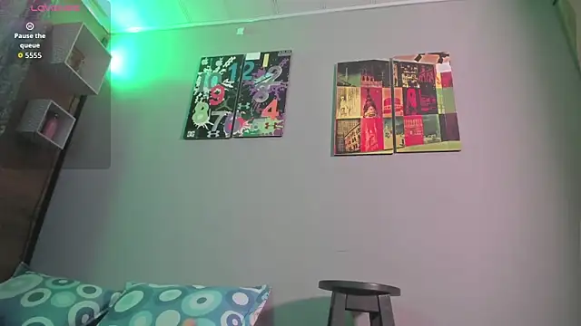 Enzoo98  online show from 05/02/26, 11:43