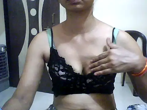 Sonam1186 online show from 04/24/26, 07:49