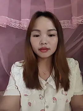 Snapshot of Mina_xYx chatting on 06/11/26, 04:49 Mina xYx online show from 06/11/26, 04:49
