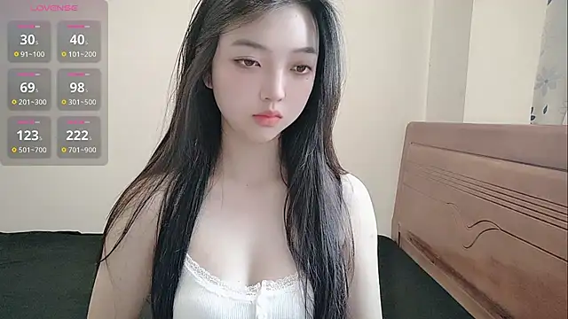 Snapshot of oblakitty_ chatting on 05/06/26, 12:30 oblakitty online show from 05/06/26, 12:30