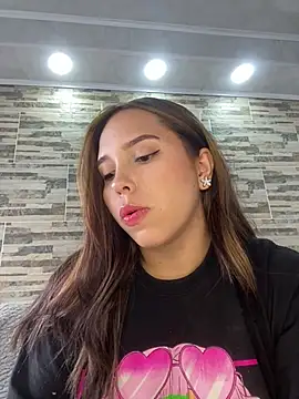 Snapshot of lunacandy_0 chatting on 03/29/26, 08:20 lunacandy 0 online show from 03/29/26, 08:20