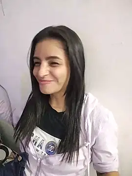 Snapshot of leidi-95- chatting on 05/24/26, 12:15 leidi-95- online show from 05/24/26, 12:15