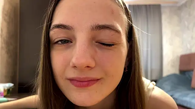 Snapshot of TatumLage chatting on 03/29/26, 06:02 TatumLage online show from 03/29/26, 06:02