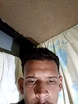 Snapshot of Ron_0101 chatting on 03/25/26, 08:09 Ron 0101 online show from 03/25/26, 08:09