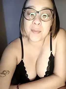 lua-bfly online show from 05/30/26, 10:51