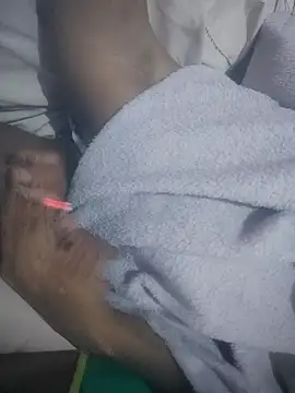 Snapshot of giutriufi chatting on 03/24/26, 03:55 giutriufi online show from 03/24/26, 03:55