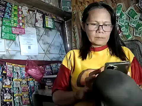 mommylicious 23 online show from 06/28/26, 07:14